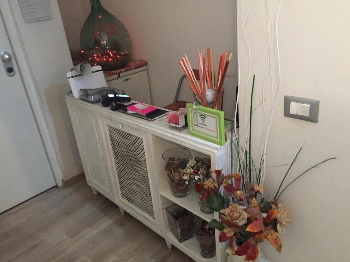 B&B Spqr Rome Bagian luar foto